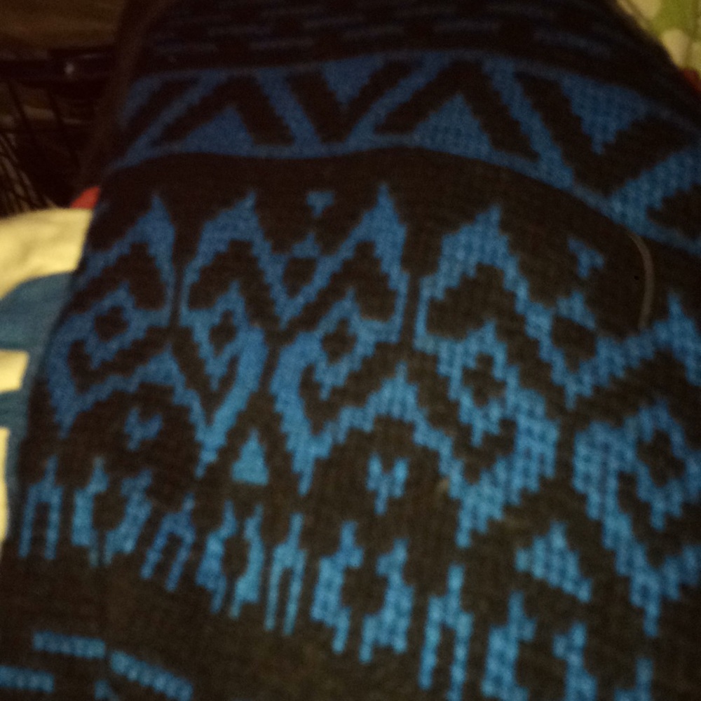 Botany sweater - Picture 3 of 3